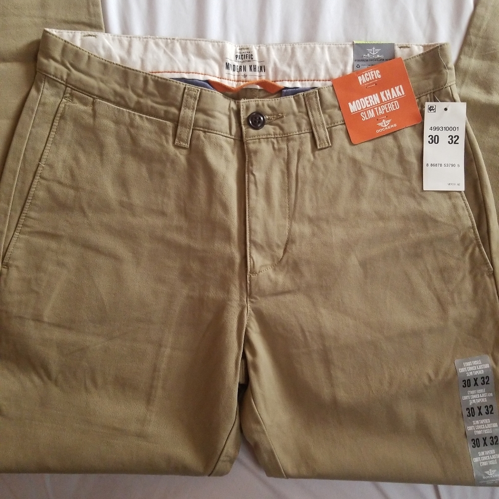 Dockers Slim Tapered